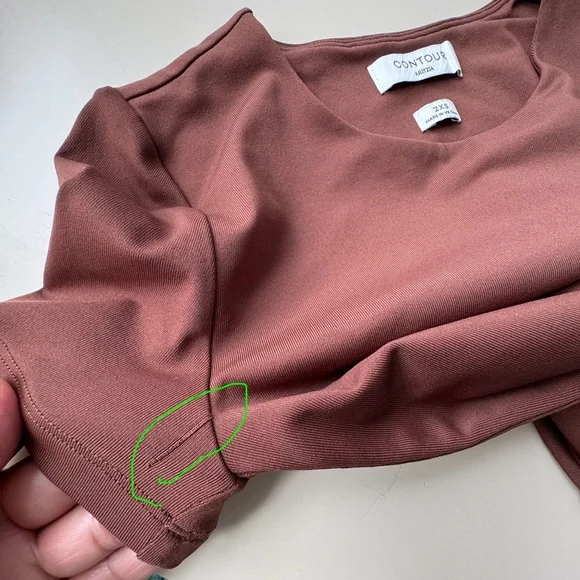 ARITZIA Babaton Contour Short Sleeve Tee - Mocha Brown-2XS - Picture 12 of 13